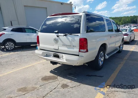 2005 Cadillac Escalade Esv Standard из США, поврежденный, VIN 3GYFK66N35G218053